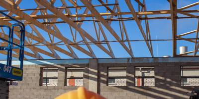 Timber trusses VS Rafters. What is the difference and how to choose the most appropriate solution?